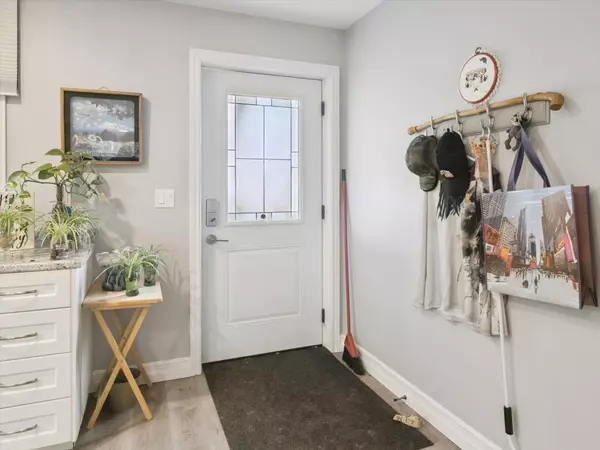 Gravenhurst, ON P1P 1L9,321 David ST