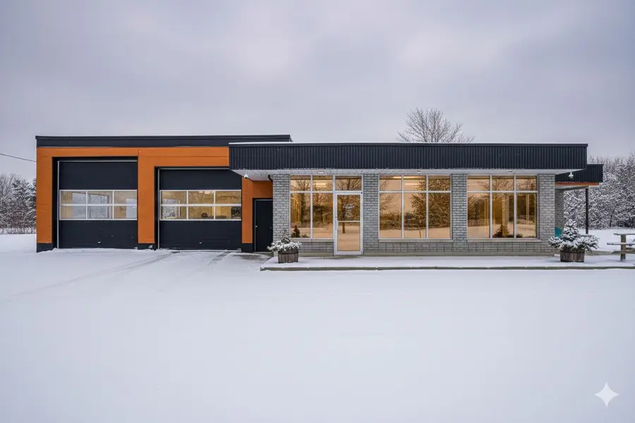 3719 Highway 15 HWY N, Rideau Lakes, ON K0G 1E0