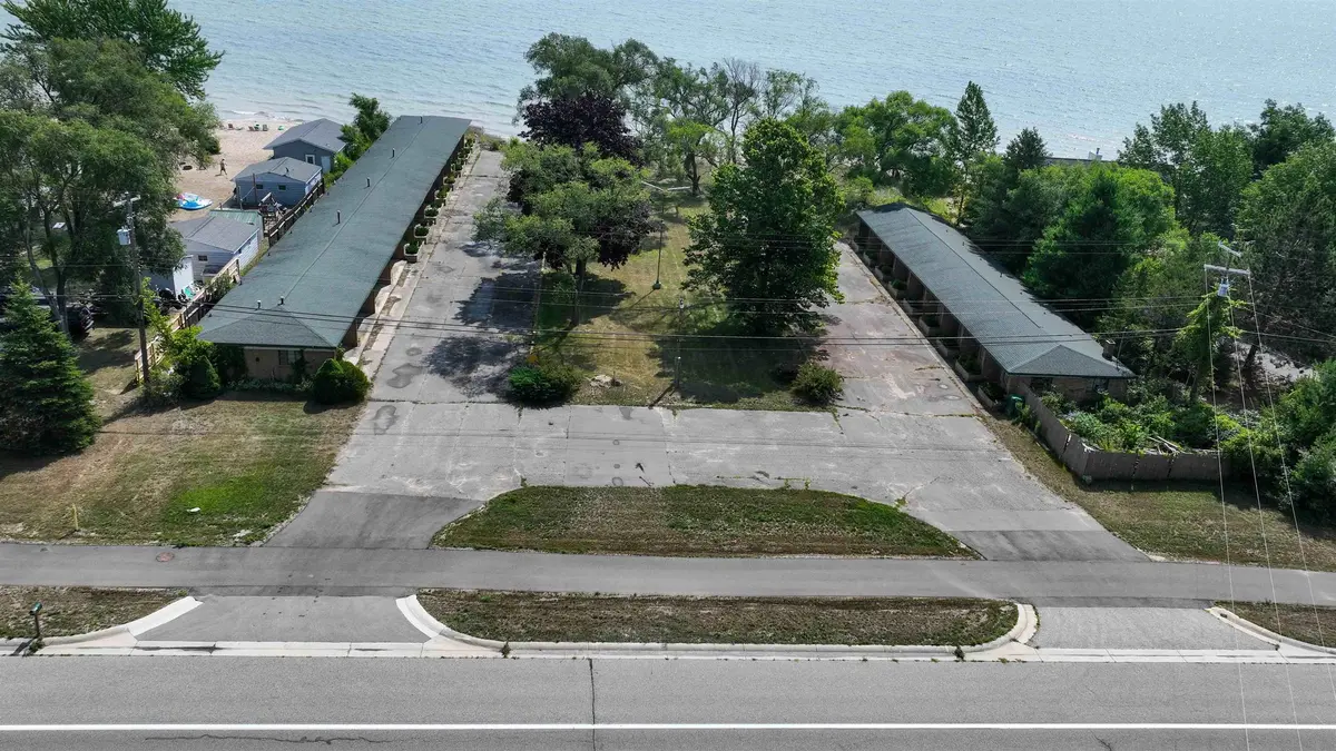 3510 N US-23, Au Sable Twp, MI 48750