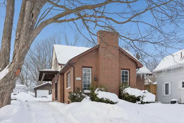 Brock, ON L0E 1E0,151 Cameron ST W