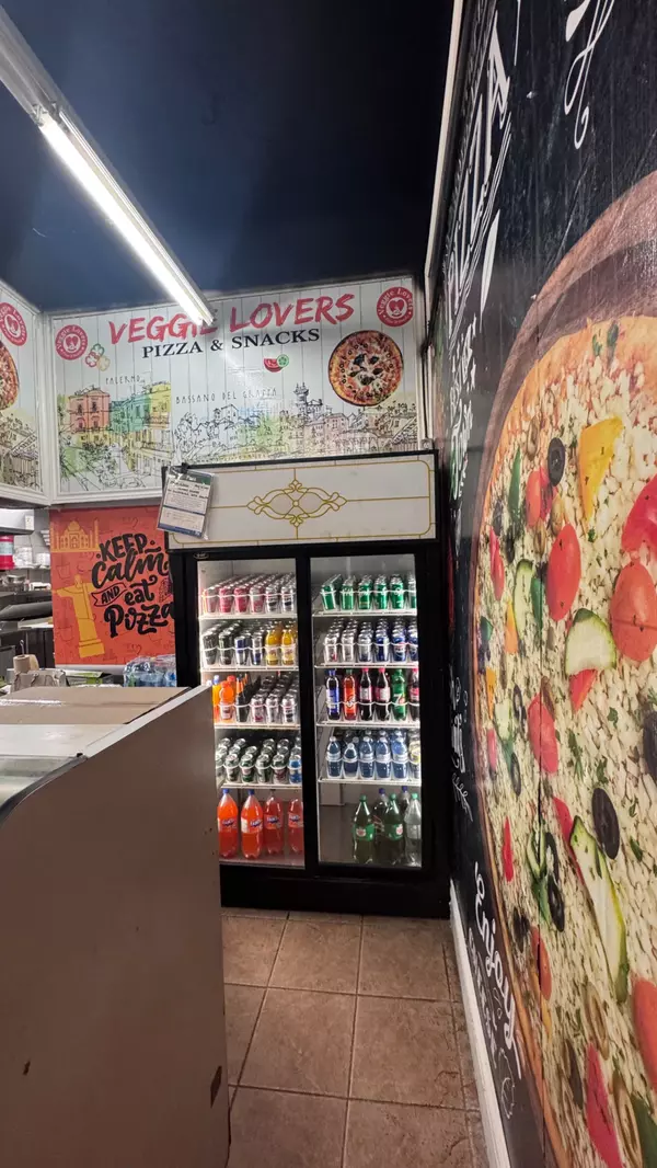 Brampton, ON L6S 0C4,50 Sunnvale Gate #8