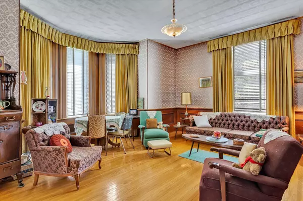 Cavan Monaghan, ON L0A 1C0,404 Morton Line