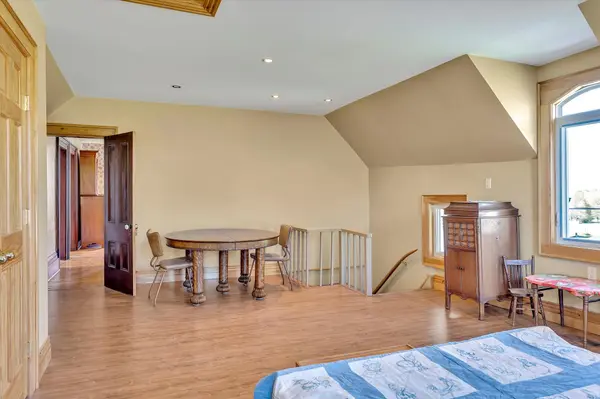 404 Morton Line, Cavan Monaghan, ON L0A 1C0