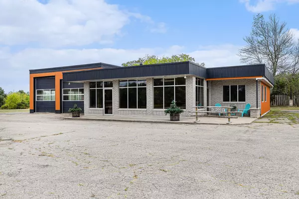 Rideau Lakes, ON K0G 1E0,3719 Highway 15 HWY N