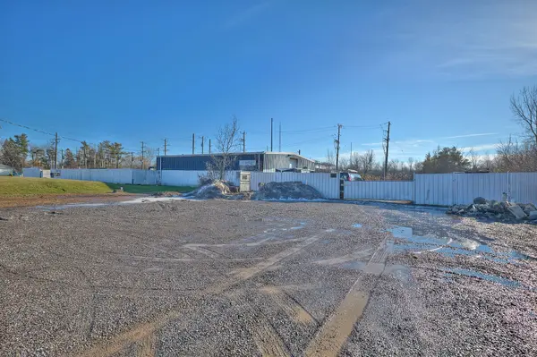 737 Gilmore RD, Fort Erie, ON L2A 5M4