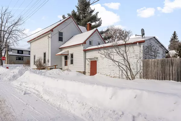Arnprior, ON K7S 1G7,48 Havey ST