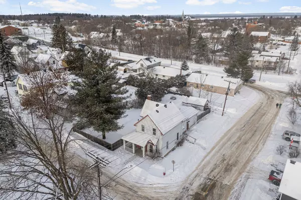 Arnprior, ON K7S 1G7,48 Havey ST