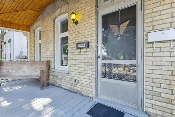 Brantford, ON N3T 2S2,54 MARLBOROUGH ST