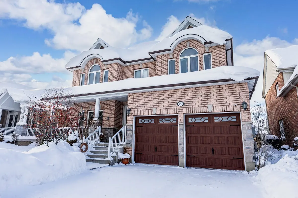 Innisfil, ON L9S 4X2,1746 Angus ST