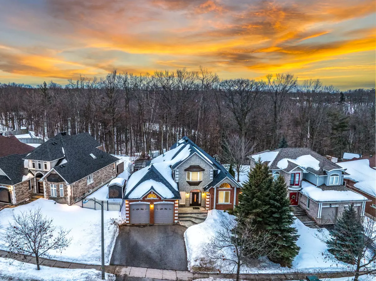 Barrie, ON L4N 8H6,18 Cumming DR