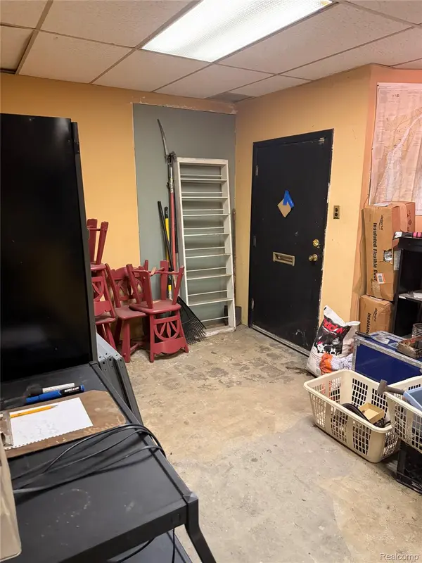 10344 Whittier ST, Detroit, MI 48224