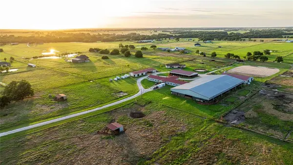 1461 Hog Town Rd Road, Collinsville, TX 76233