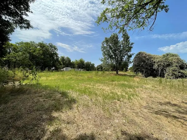 1810 Fort Worth Highway, Weatherford, TX 76086