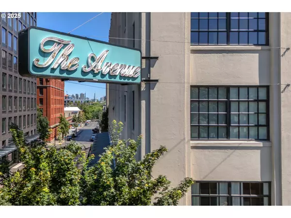 1400 NW IRVING ST #621, Portland, OR 97209