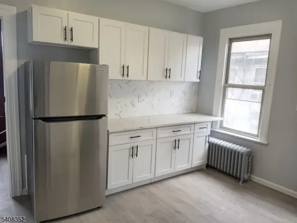 32 Vreeland Ave, Paterson City, NJ 07504