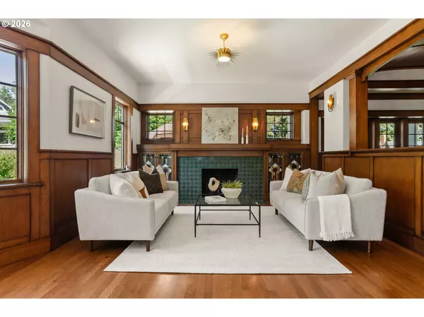 Portland, OR 97201,2023 SW MONTGOMERY DR