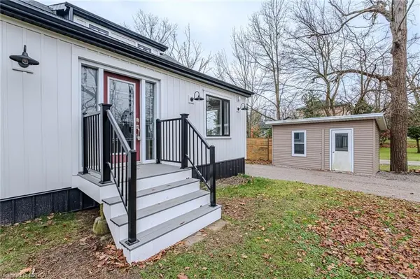 534 Mount Pleasant RD, Brantford, ON N3T 5L5