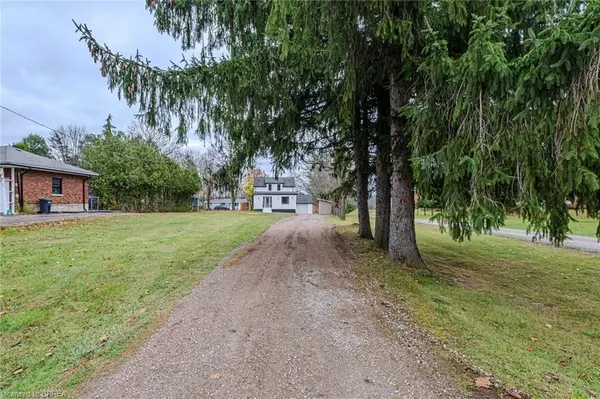 534 Mount Pleasant RD, Brantford, ON N3T 5L5