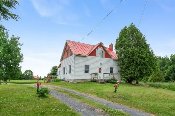 19970 Kenyon Concession 8 RD, North Glengarry, ON K0C 1A0