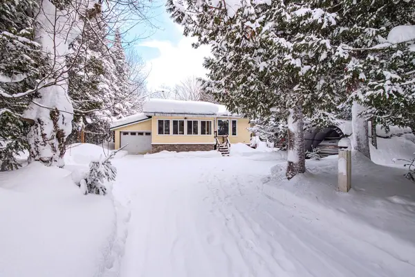 496 Berford Lake RD, South Bruce Peninsula, ON N0H 2T0