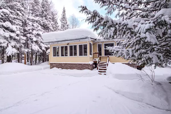 South Bruce Peninsula, ON N0H 2T0,496 Berford Lake RD