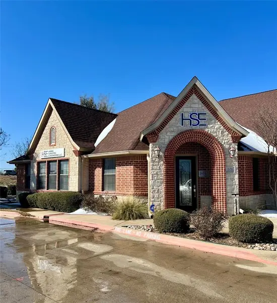 1380 N US Hwy 287 #101, Mansfield, TX 76063