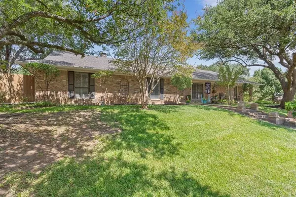 Woodway, TX 76712,9914 Ramblewood Drive