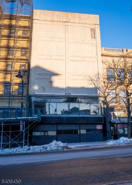 221 Broad St, Elizabeth City, NJ 07201