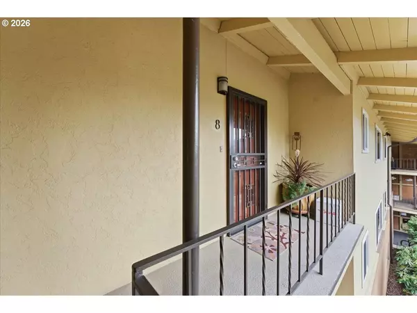 Milwaukie, OR 97222,1400 SE LAVA DR ##8