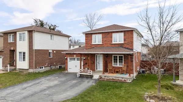 Barrie, ON L4N 8R5,27 GOLDS CRES