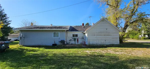 121 4th AVENUE E, Kelvington, SK S0E 1W0