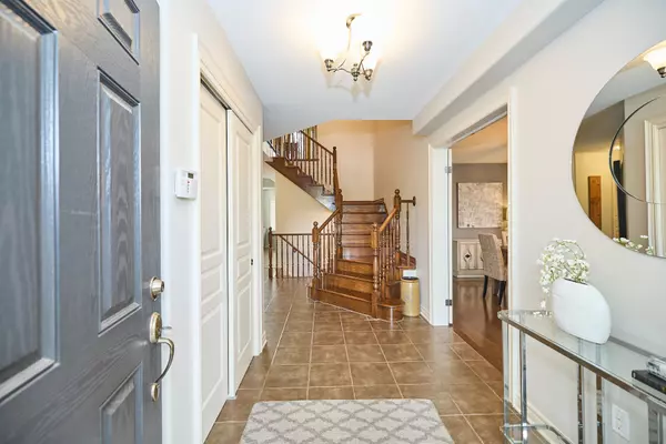 Fort Erie, ON L0S 1N0,507 Carrie AVE