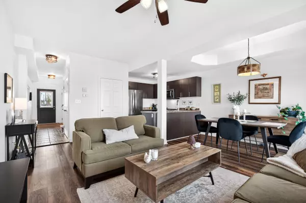 Hamilton, ON L9B 0G9,44 Madonna DR