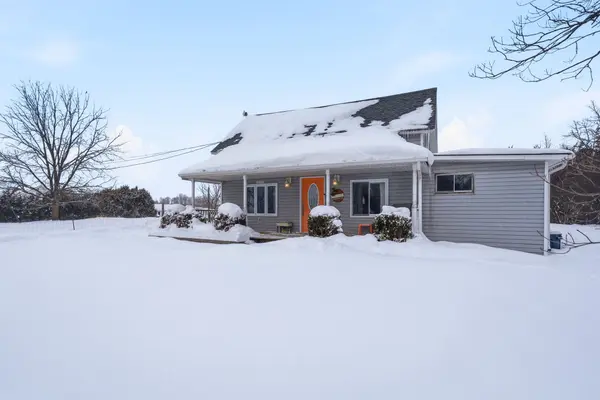 Belleville, ON K8N 4Z4,82 Manley DR