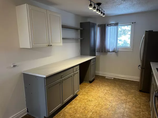 Casselman, ON K0A 1M0,733 St Isidore RD #3