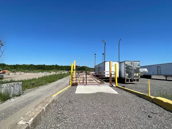 Thorold, ON L0S 1K0,1782 ALLANPORT RD