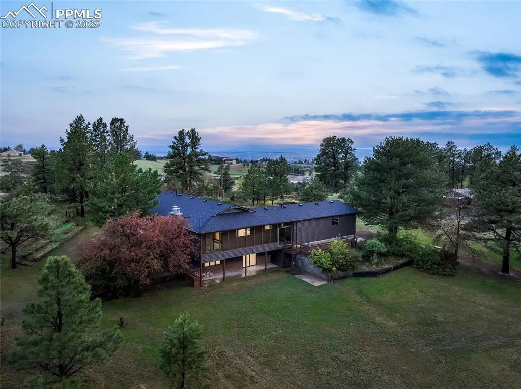 8092 Ponderosa LN, Parker, CO 80138