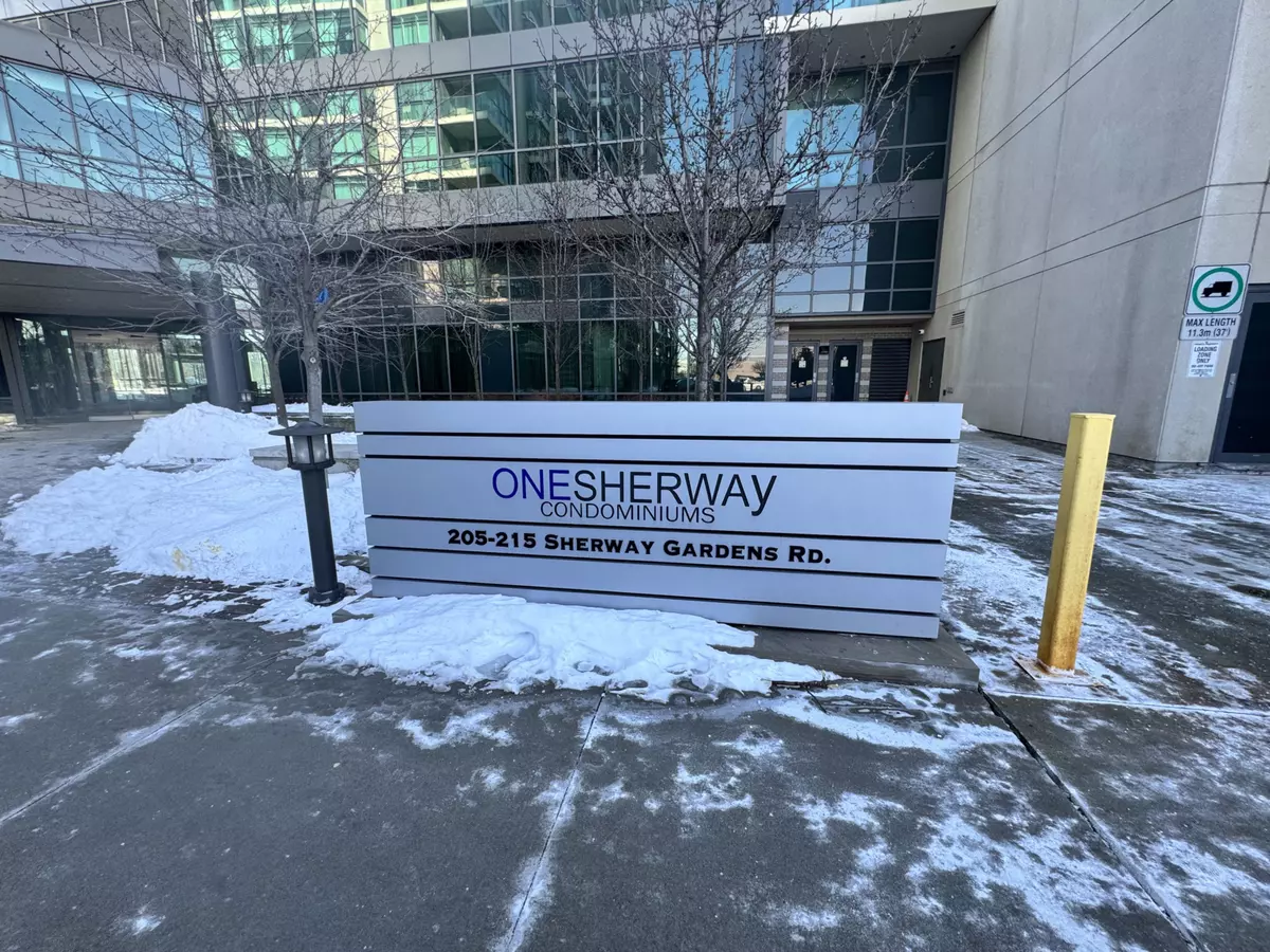 Toronto W08, ON M9C 0A4,215 Sherway Gardens RD #1009