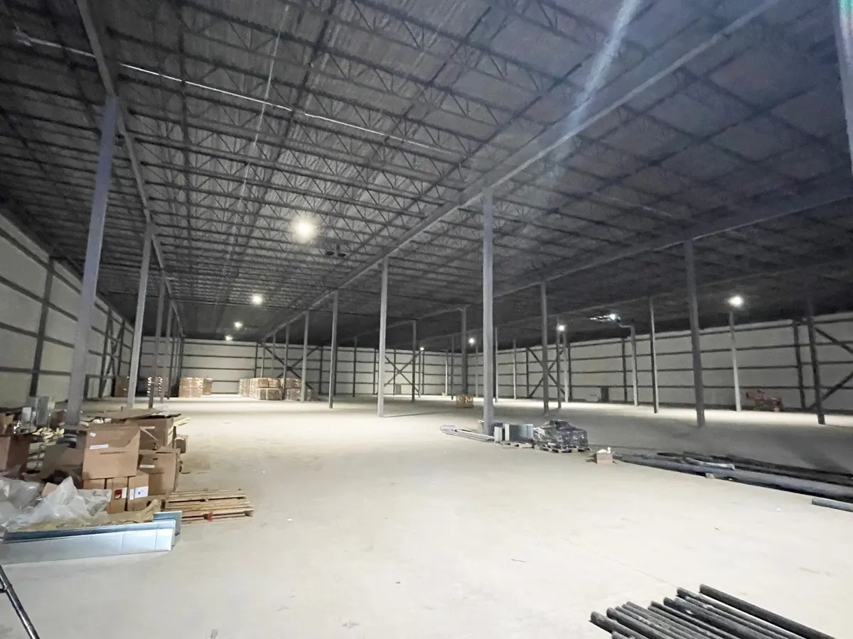 Niagara Falls, ON L2H 0A6,7901 BLACKBURN Pkwy #3