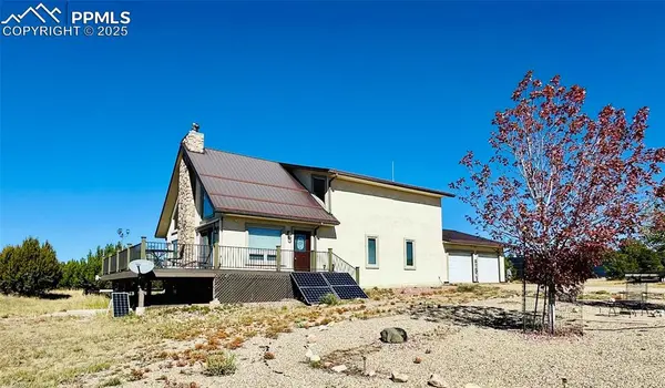 205 Hoofprint CT, Walsenburg, CO 81089