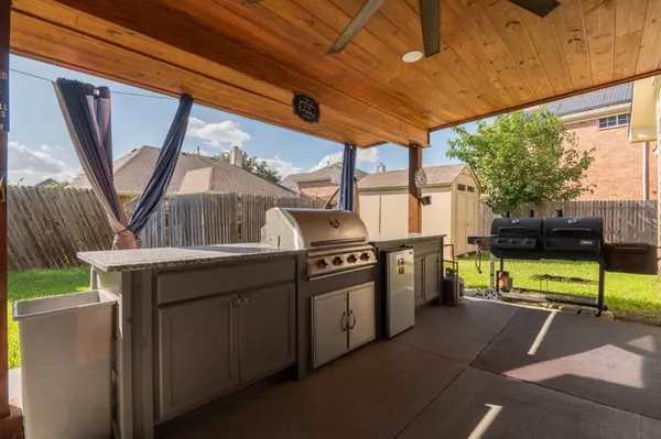 Grand Prairie, TX 75052,2248 Condor Street