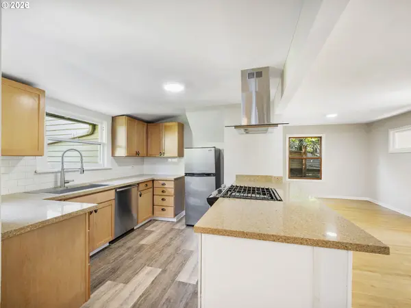 3917 SE TIBBETTS ST, Portland, OR 97202