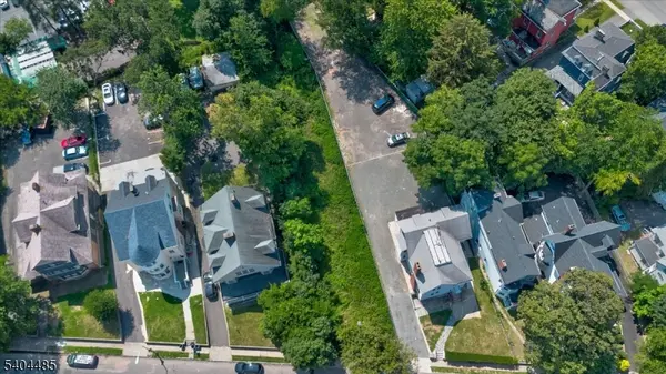 65 Washington St, East Orange City, NJ 07017