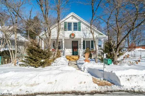 18 Elycroft Ave E, Rockaway Boro, NJ 07866