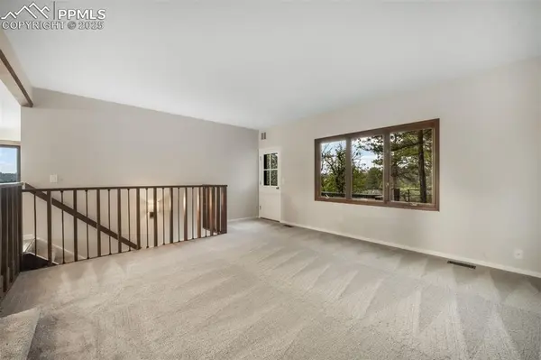 8092 Ponderosa LN, Parker, CO 80138