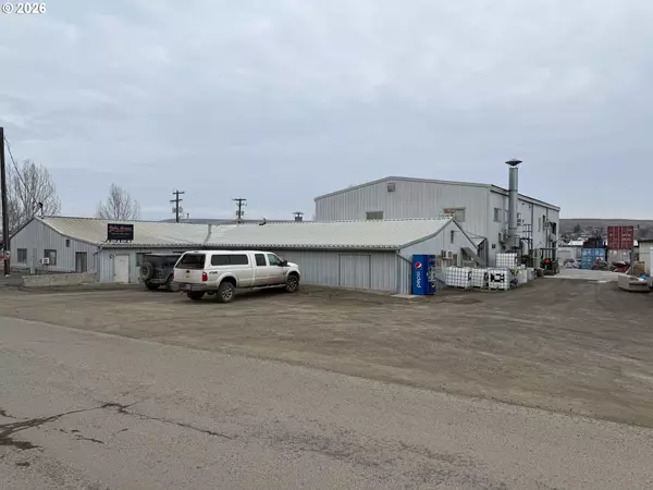 Enterprise, OR 97828,310 Golf Course RD