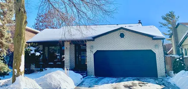 55 Batson DR #Rear, Aurora, ON L4G 3P9