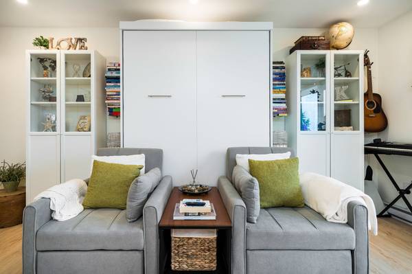 460 Ontario ST #405, Collingwood, ON L9Y 4E5