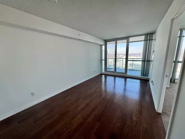 Toronto W08, ON M9C 0A4,215 Sherway Gardens RD #1009