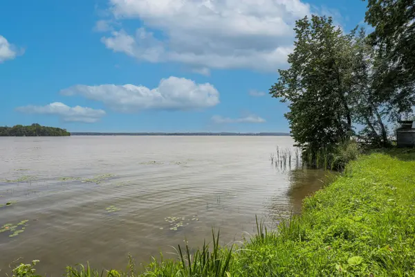 23 SUGARBUSH TRL, Kawartha Lakes, ON K0M 2C0